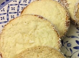 More about Argentine alfajores, plus recipe