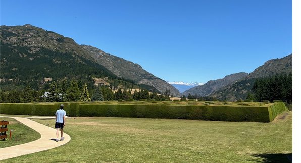 Image credit: Virgi (author) Laberinto Patagonia from the ouside, El Hoyo, Chubut.